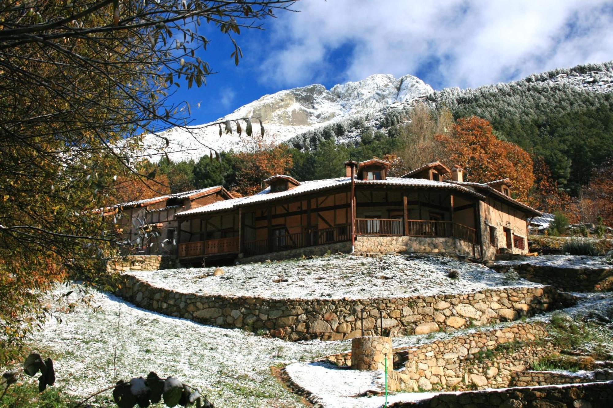 Hotel Rural Abejaruco Cuevas Del Valle Exterior photo